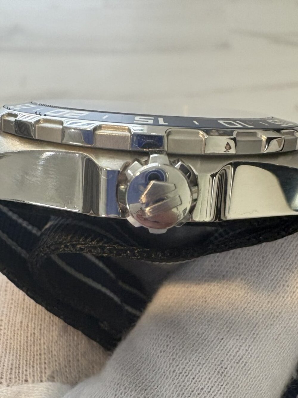 TAG Heuer Formula 1 Quartz Watch - Picture 7 of 12